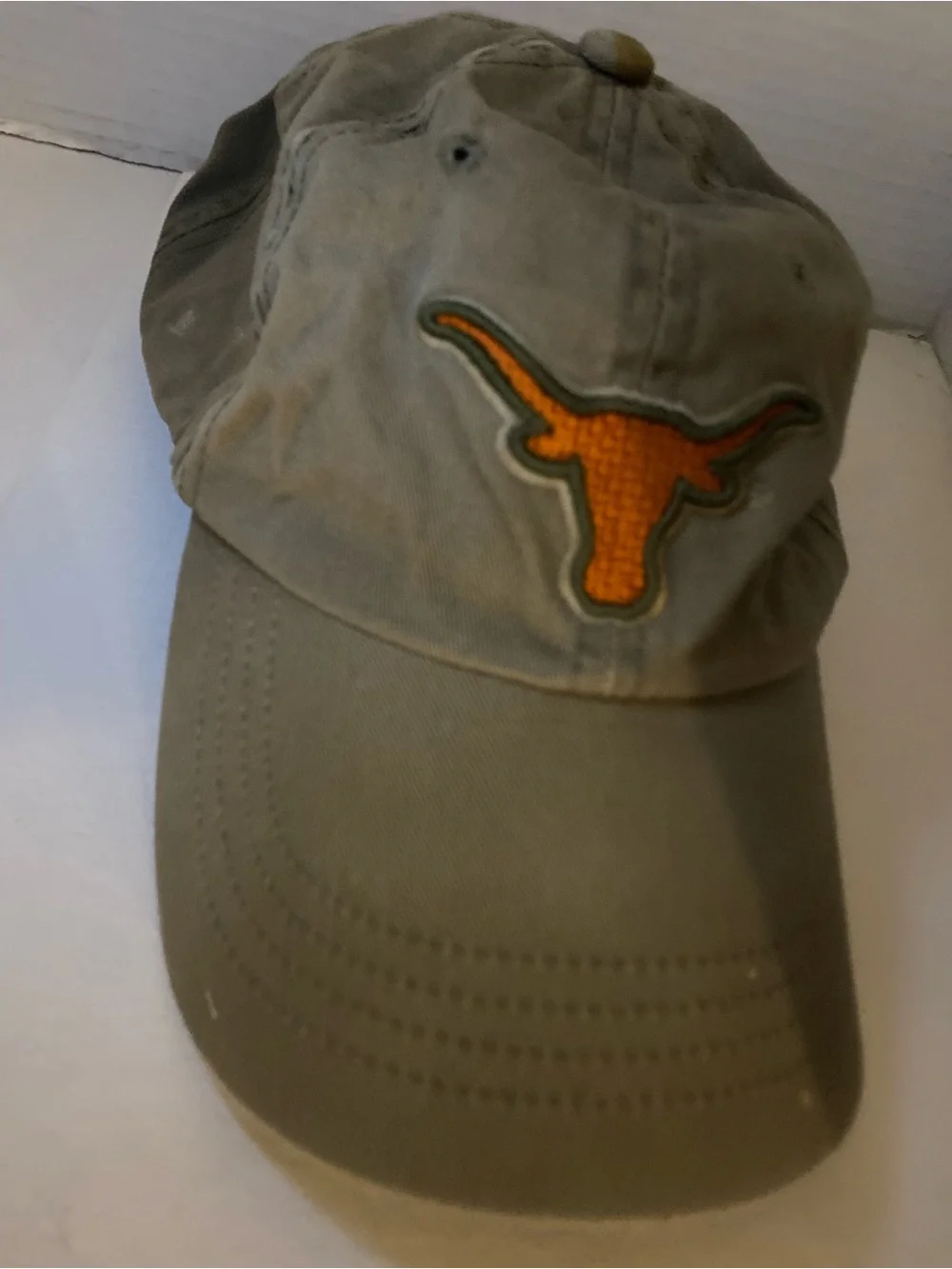 University of Texas Olive Green Baseball Cap with Orange Longhorn Patche